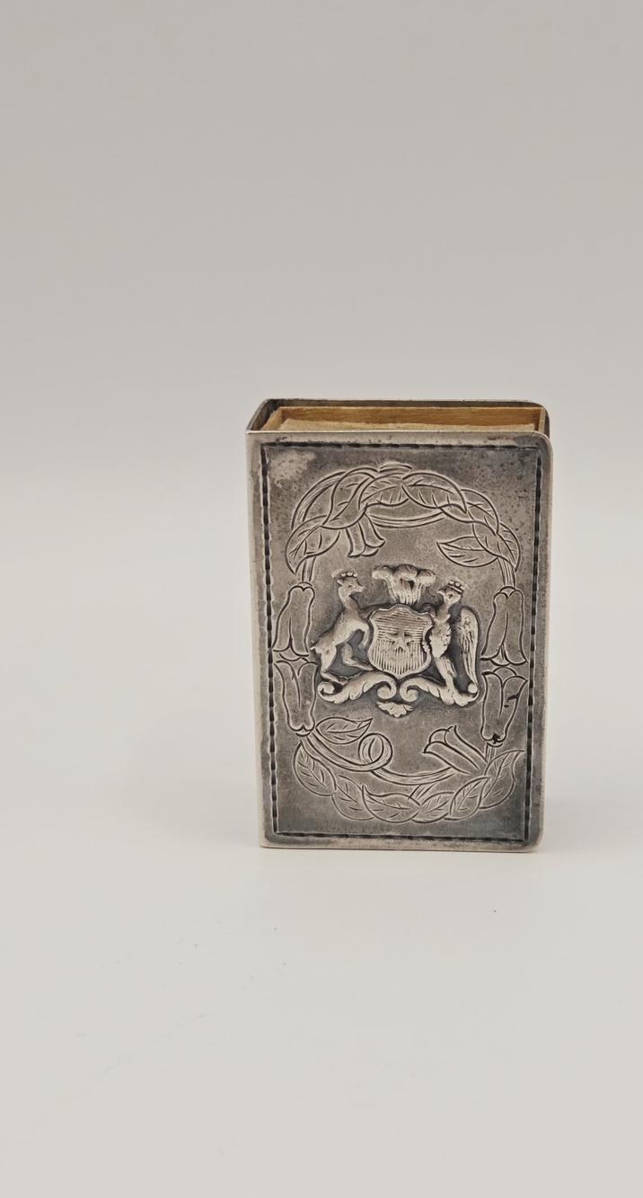 Vtg Silver 900 Fine Pictorial Everyday Life Match Holder With Vintage Matches - Picture 3 of 15